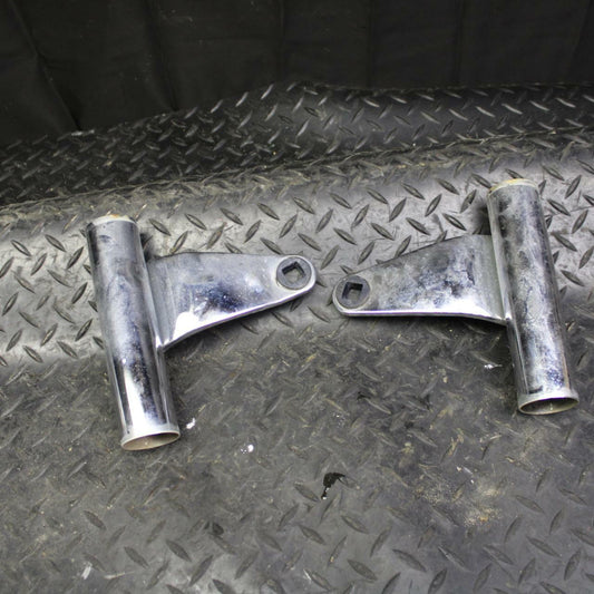 80-81 YAMAHA XS1100 SPECIAL HEADLIGHT EARS  STAY BRACKET bb174