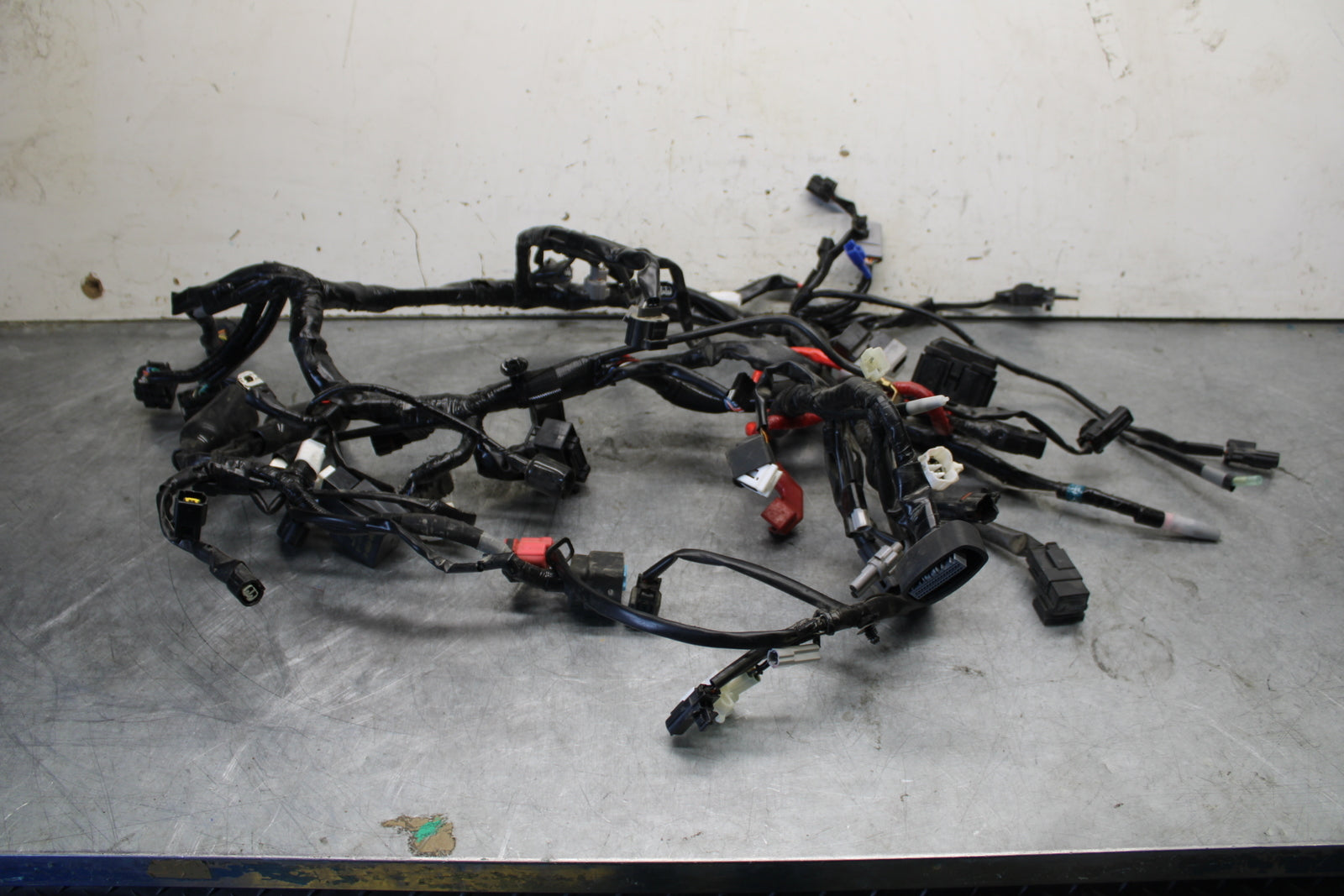 22-24 YAMAHA XSR900 MAIN ENGINE WIRING HARNESS MOTOR WIRE LOOM   BB683