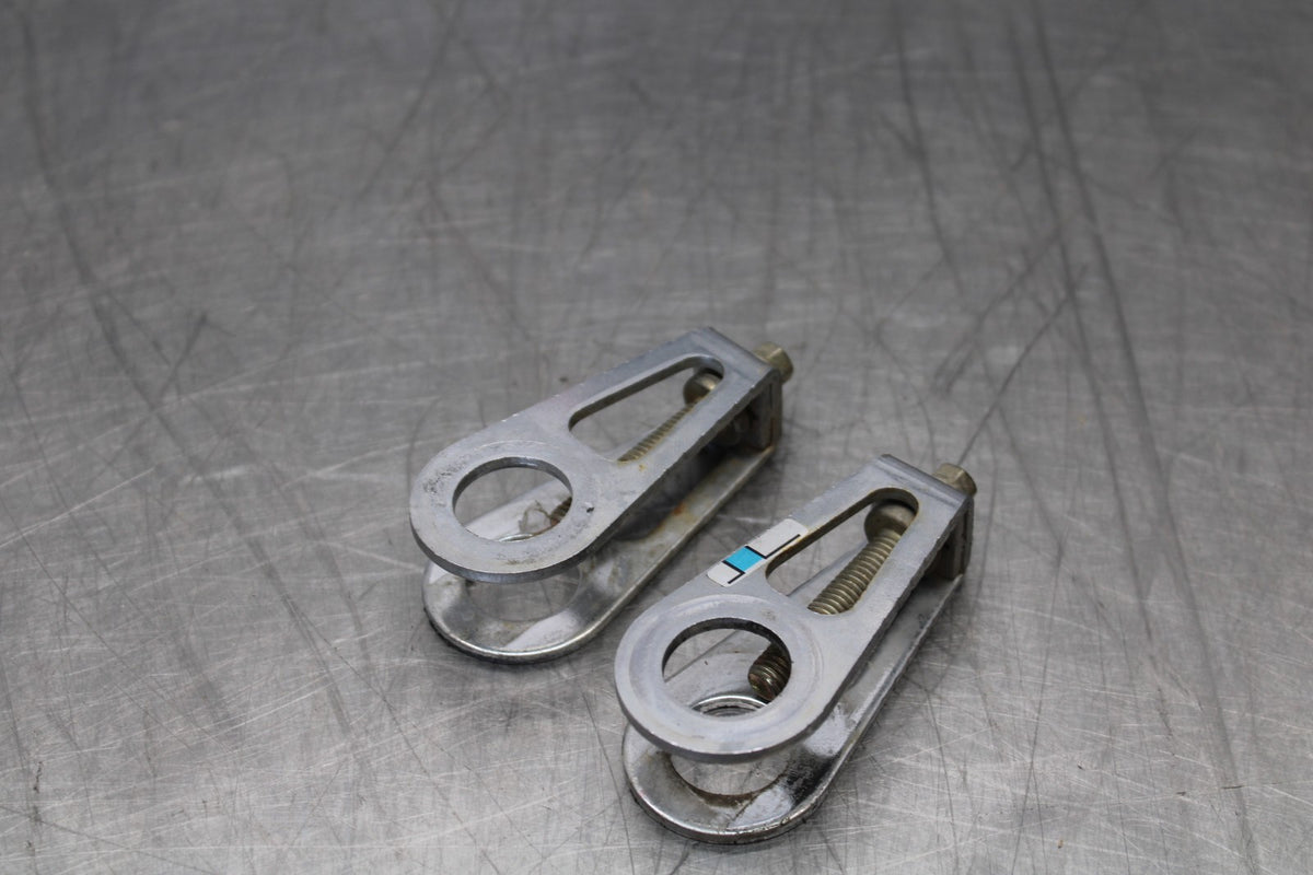03 HONDA SHADOW SPIRIT 750 VT750DC CHAIN TENSIONER ADJUSTMENT BRACKETS BB907