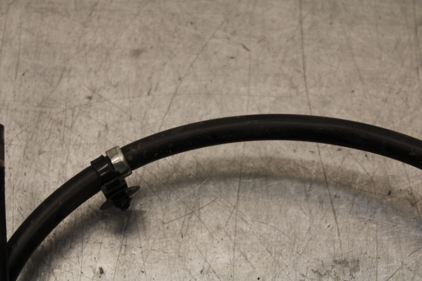 2015 Suzuki GSXR750 CLUTCH CABLE LINE BB595