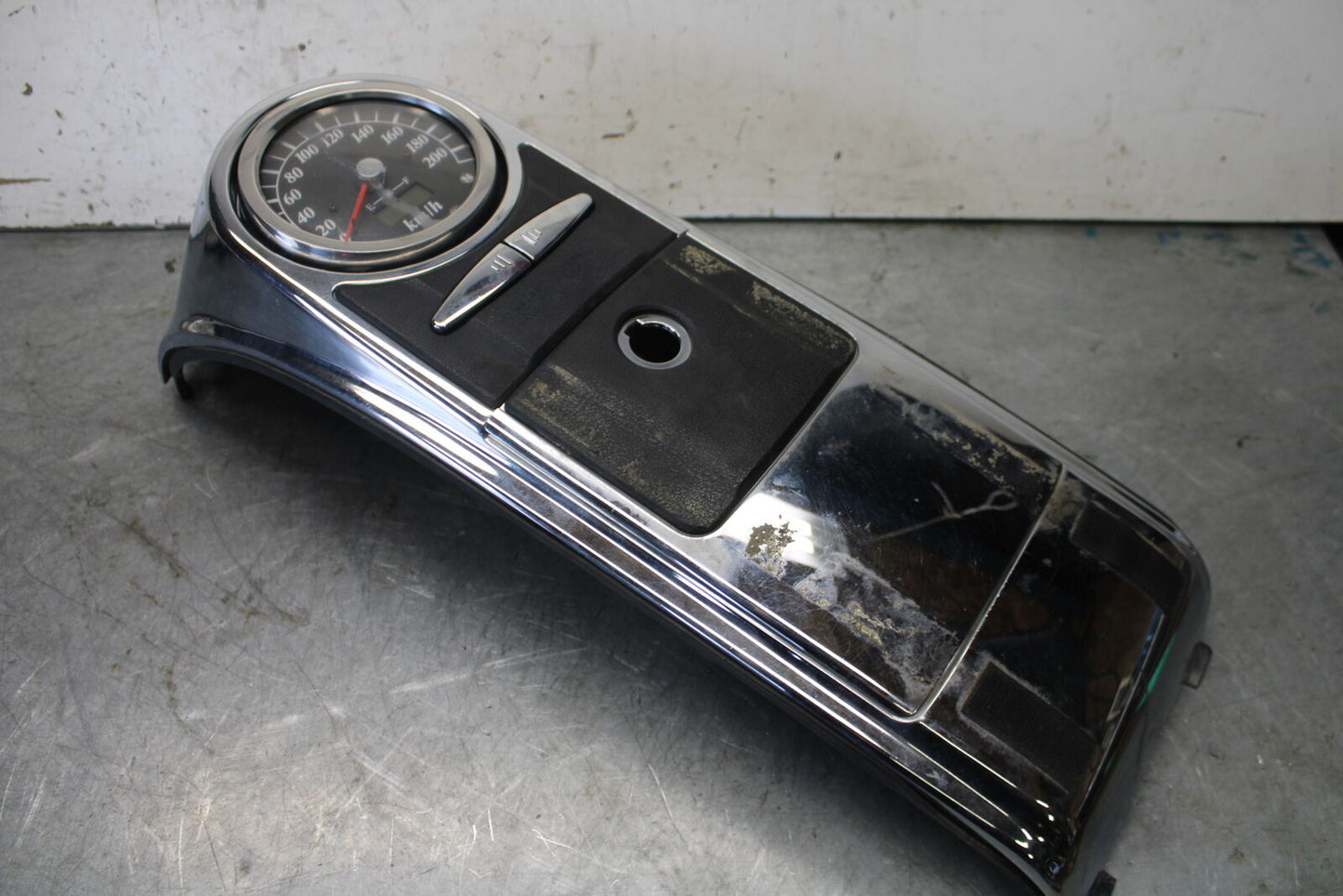 05-09 SUZUKI BOULEVARD C90 GAUGES METER SPEEDO TACH BB692