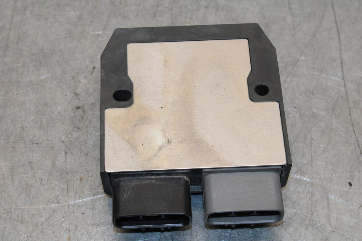 2012 Yamaha FZ8 RECTIFIER VOLTAGE REGULATOR BB550