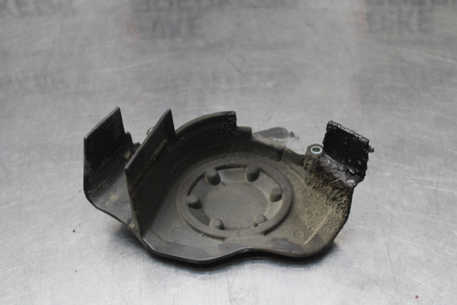 09-10 KAWASAKI ER-6N ENGINE SPROCKET COVER BB205