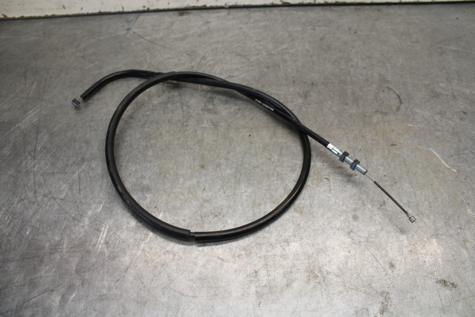 22-24 YAMAHA XSR900 CLUTCH CABLE LINE BB683