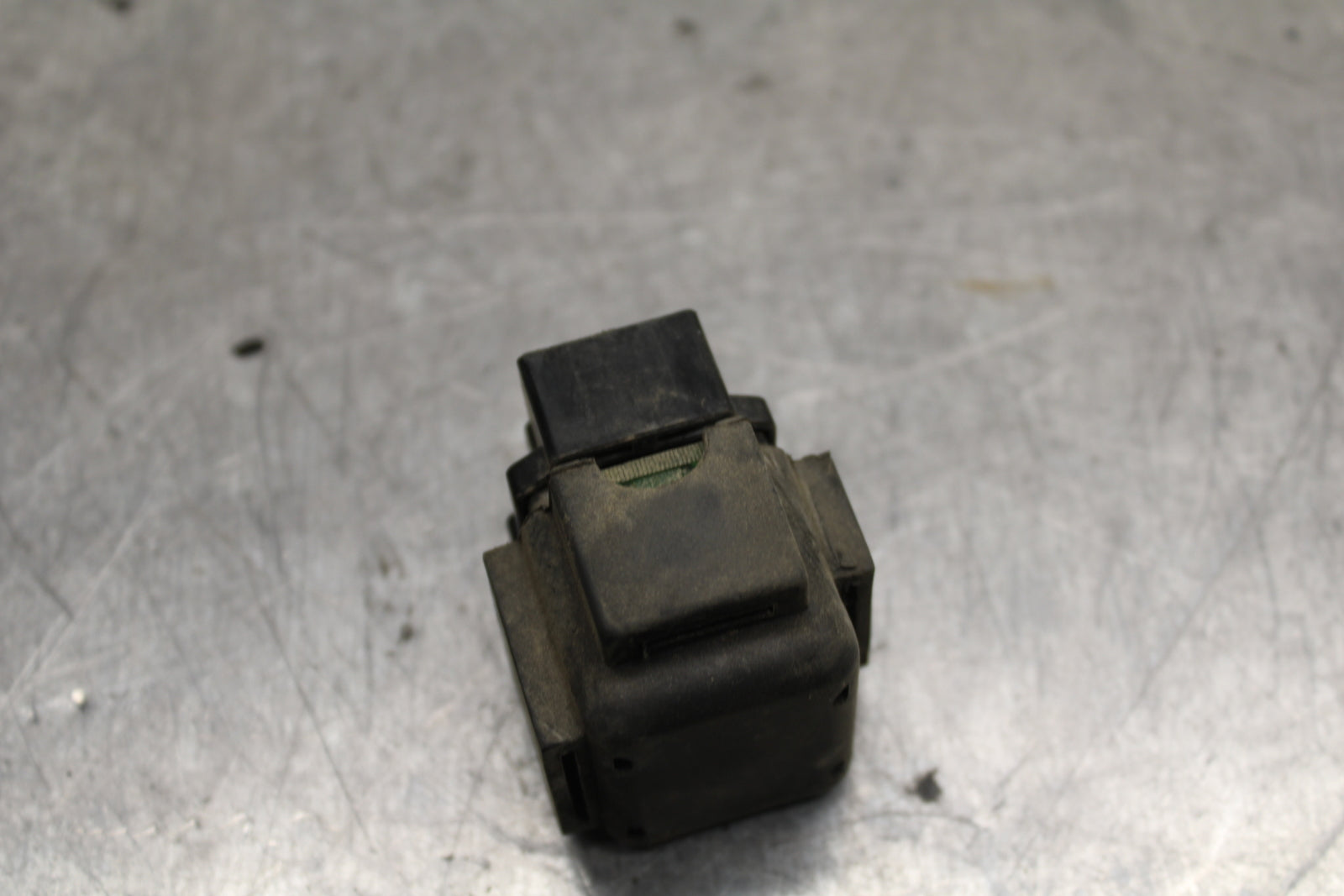 05-06 HONDA CBR600RR ENGINE STARTER RELAY STARTING MOTOR SWITCH BB739