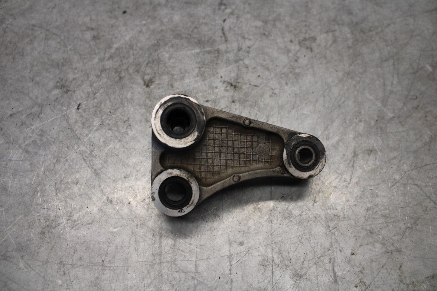 08-16 YAMAHA YZF R6 REAR DOGBONE SHOCK LINKAGE LINK BB431