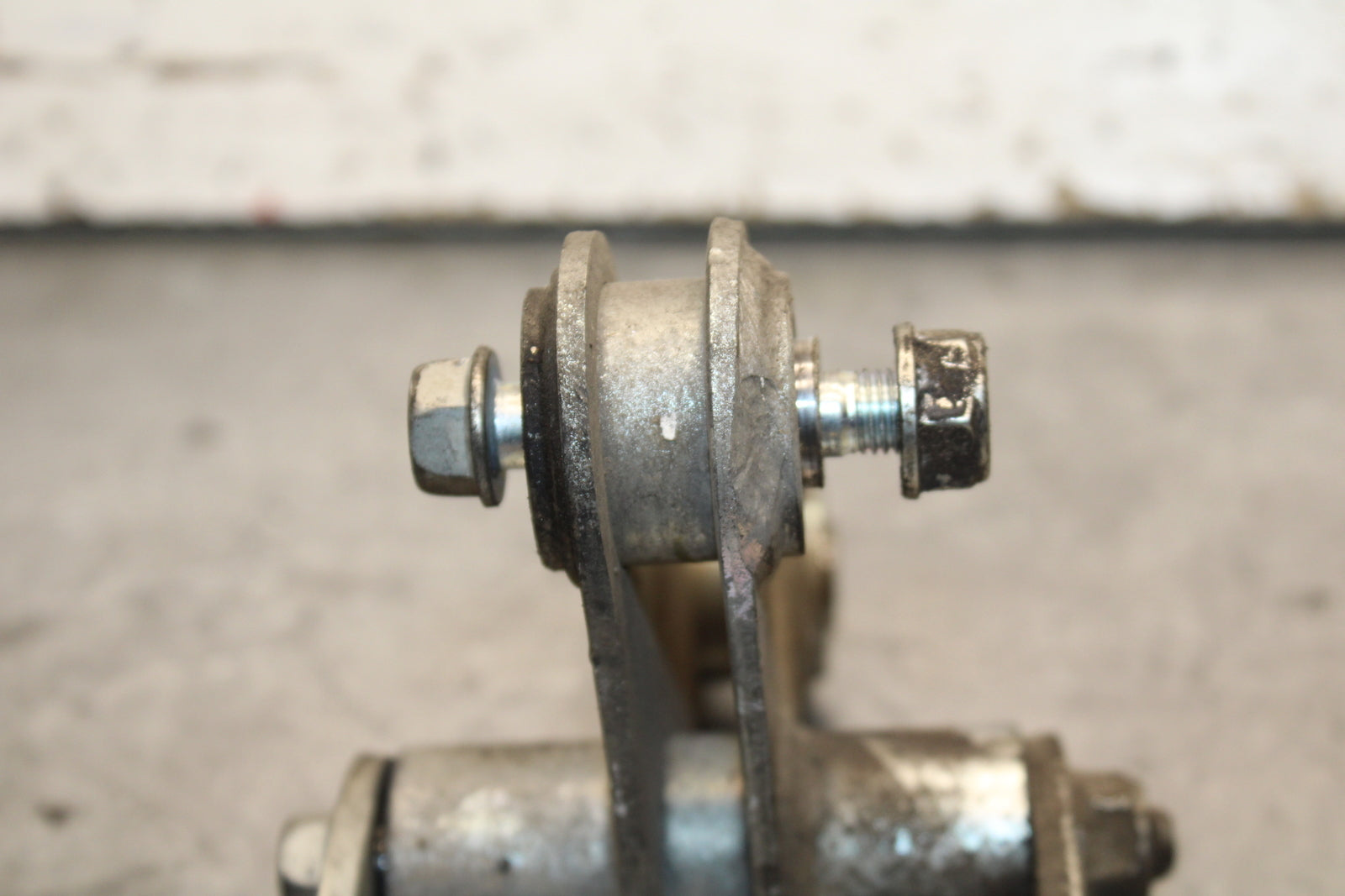 15-16 HONDA CB300F REAR DOGBONE SHOCK LINKAGE LINK BB740