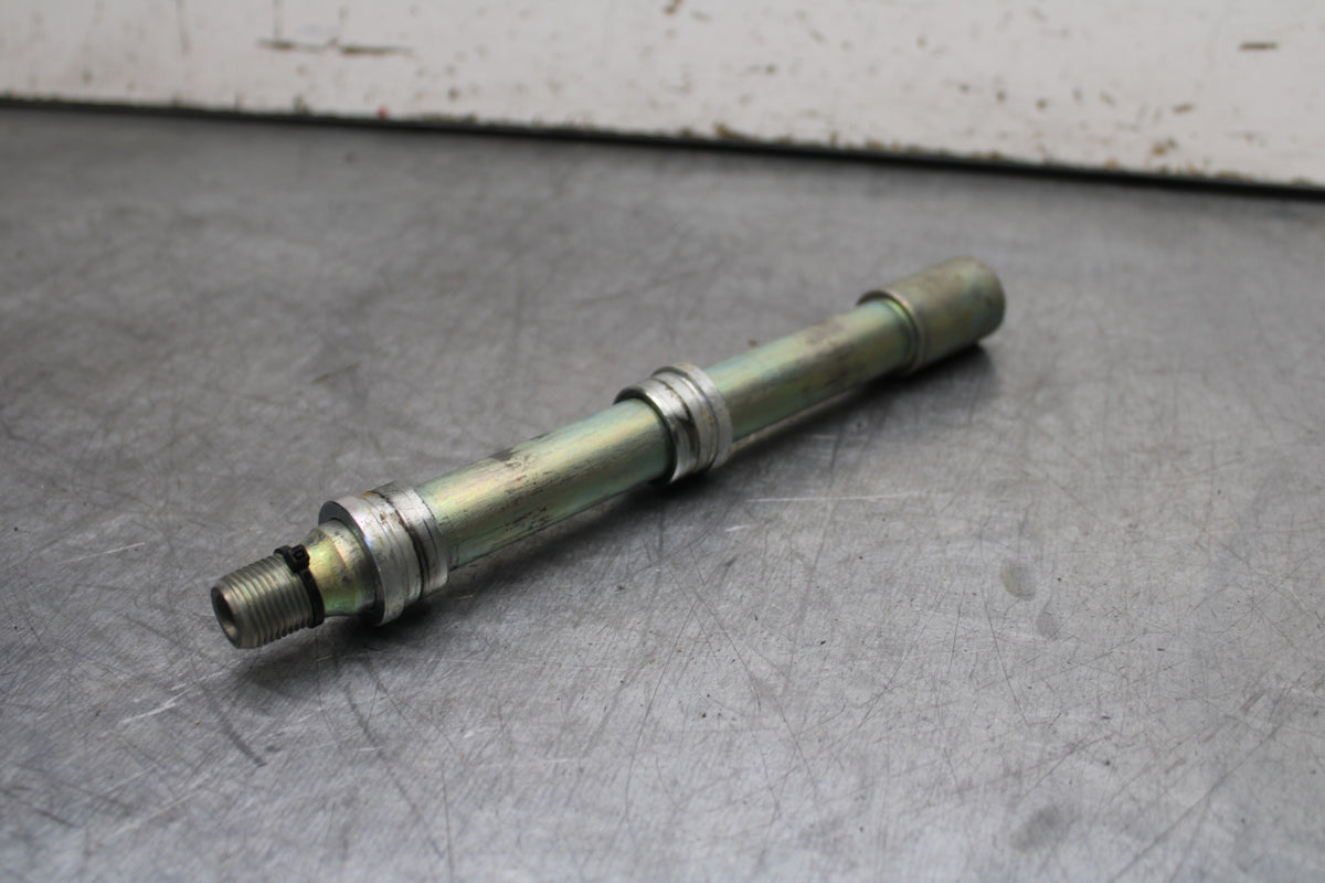 22-24 YAMAHA XSR900 FRONT WHEEL RIM AXLE PIVOT BOLT BB710