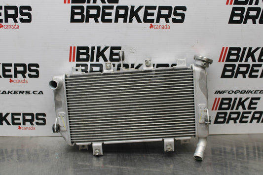 24 KAWASAKI NINJA 500 ABS ENGINE RADIATOR MOTOR COOLER COOLING RADIATER BB818