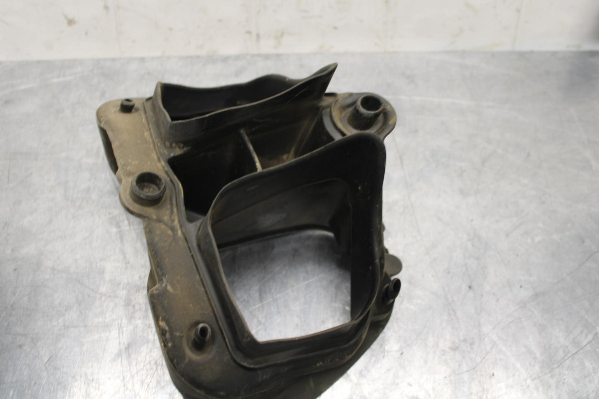 2007 Honda CBR600RR RAM AIR INTAKE TUBE DUCT BB596