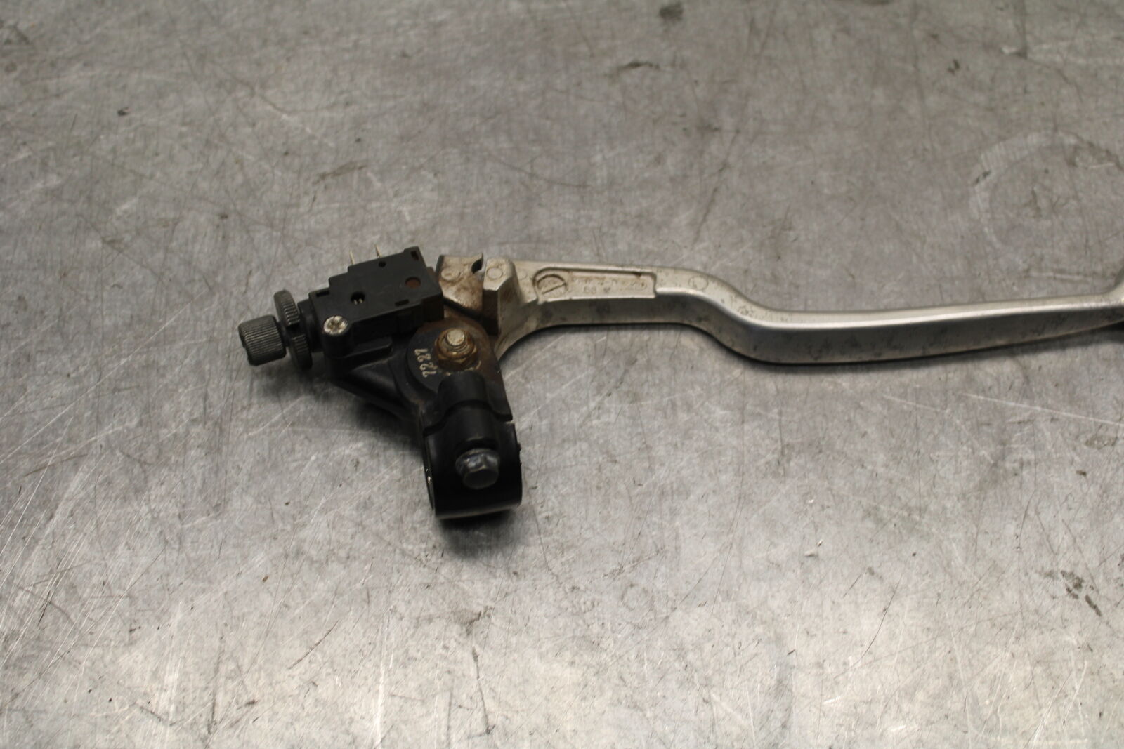 07-12 HONDA CBR600RR CLUTCH PERCH MOUNT WITH LEVER BB672
