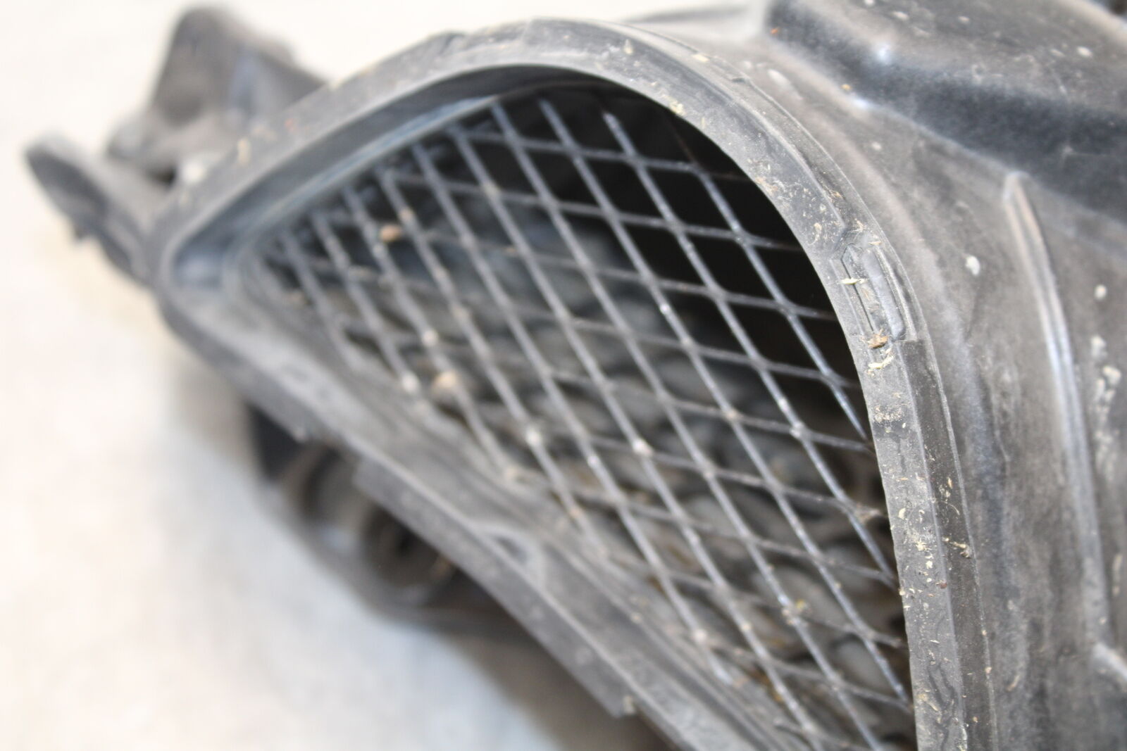 09-12 KAWASAKI NINJA ZX6R ZX600R RAM AIR INTAKE TUBE DUCT 39045-0039 BB656