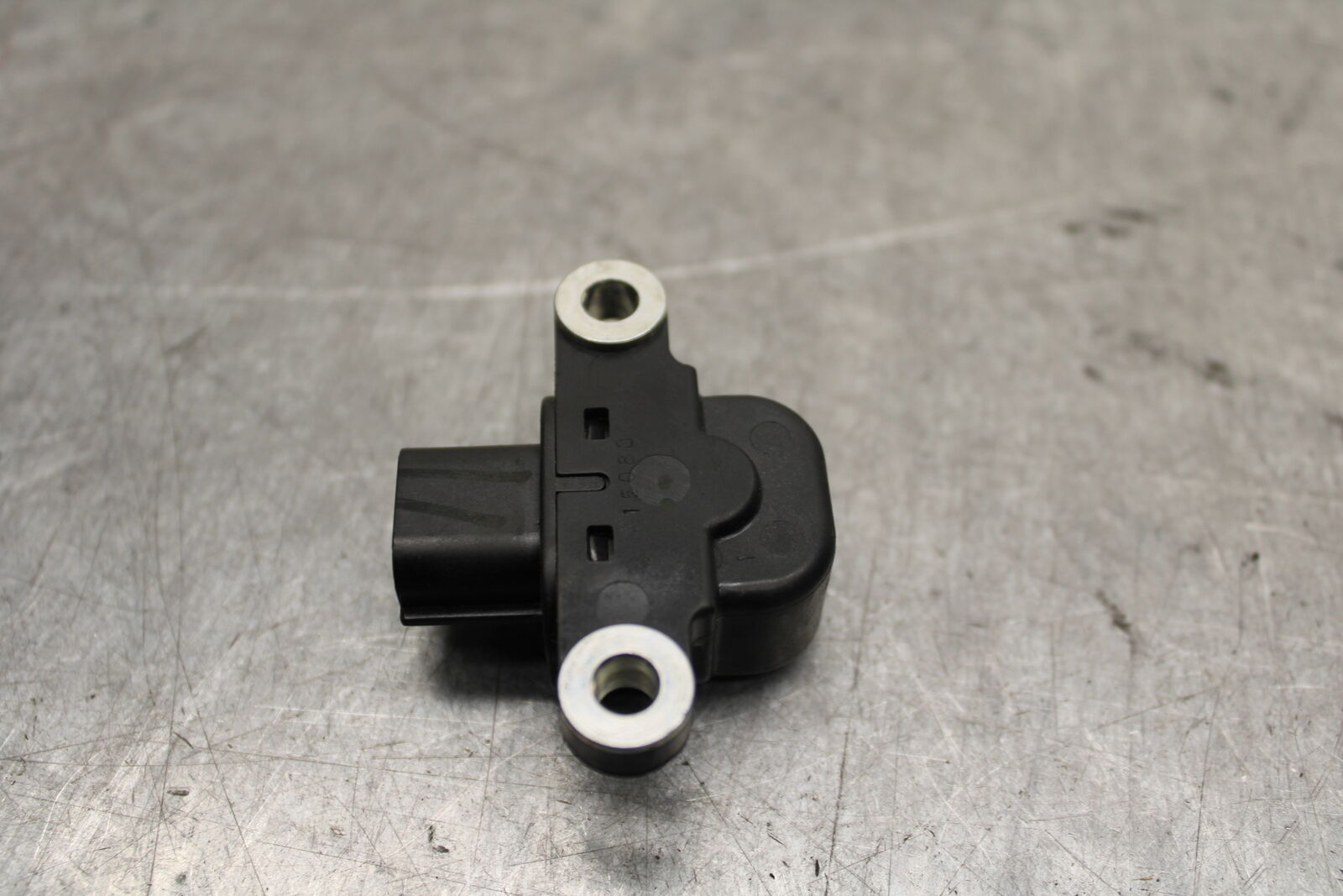 16 KAWASAKI NINJA ZX10R TIP OVER ANGLE CRASH SENSOR SWITCH  21176-0026 BB650