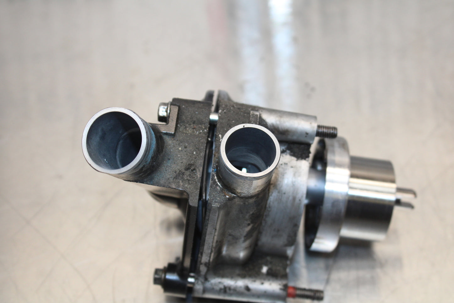 13-18 KAWASAKI NINJA ZX6R ENGINE WATER COOLANT PUMP  BB143