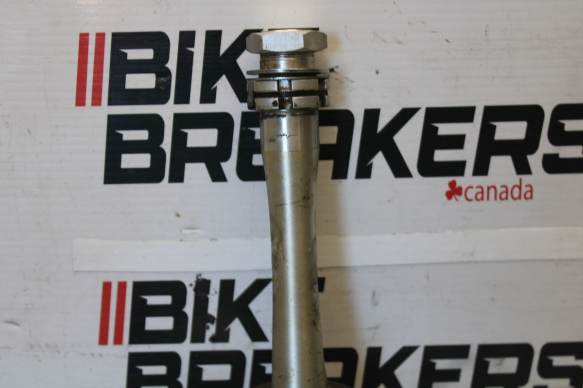 03-04 YAMAHA YZF R6 FRONT FORKS CLAMP LOWER TRIPLE TREE STEM BB890