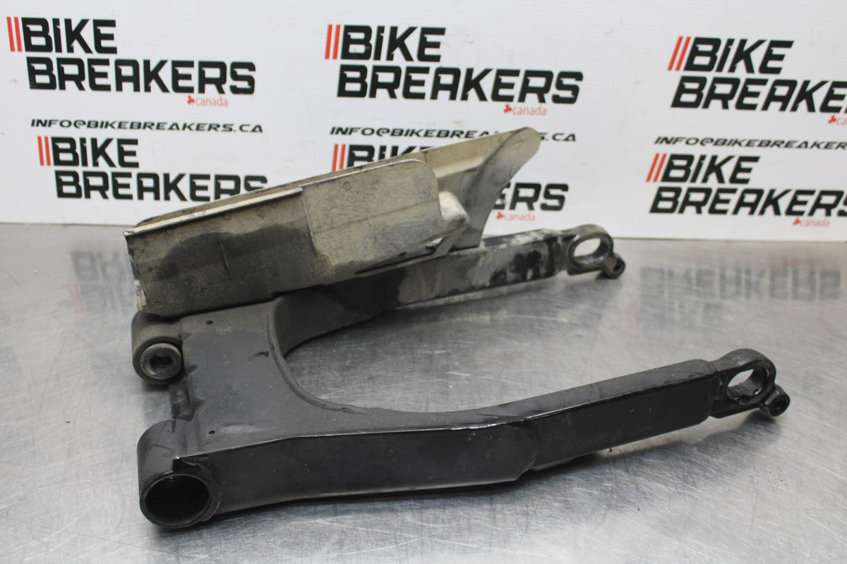 08 HARLEY-DAVIDSON ELECTRA GLIDE POLICE EFI FLHTPI REAR SWINGARM  BB816