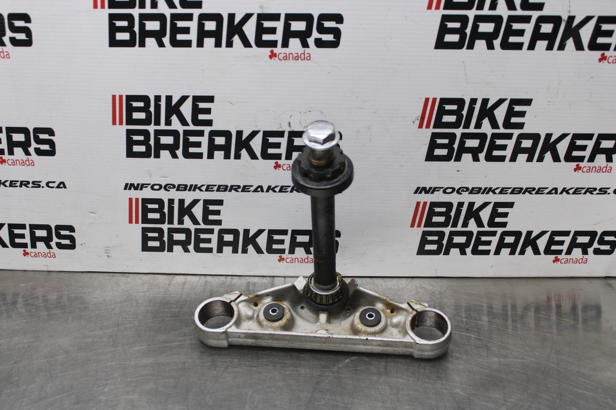 02 KAWASAKI VULCAN800 VN800B RONT FORKS CLAMP LOWER TRIPLE TREE STEM  BB862