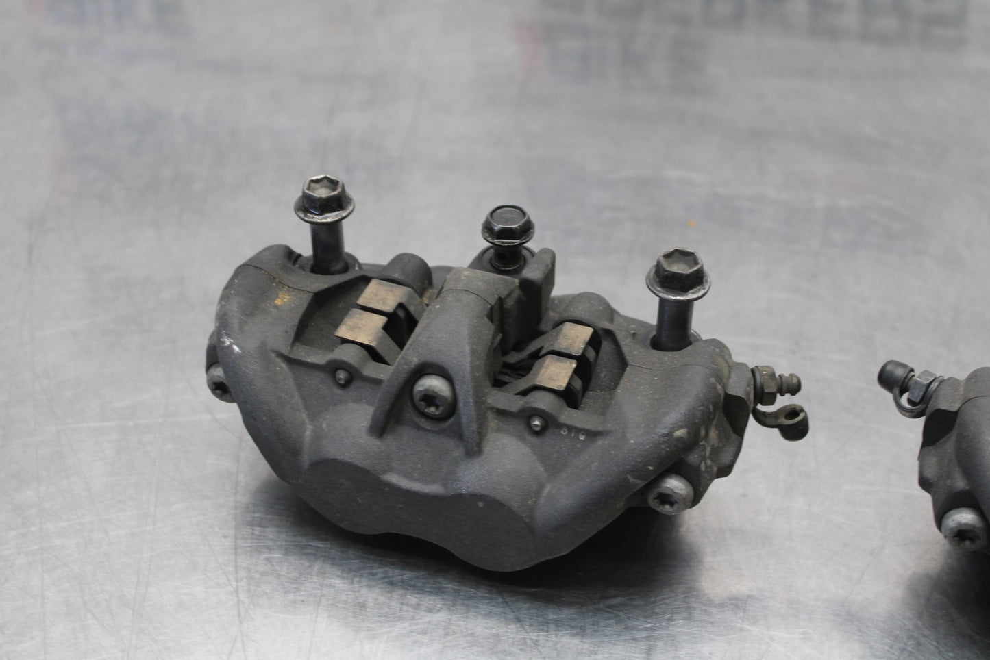 08 KAWASAKI NINJA ZX10R RIGHT LEFT FRONT BRAKE CALIPER SET PAIR CALIPERS BB201