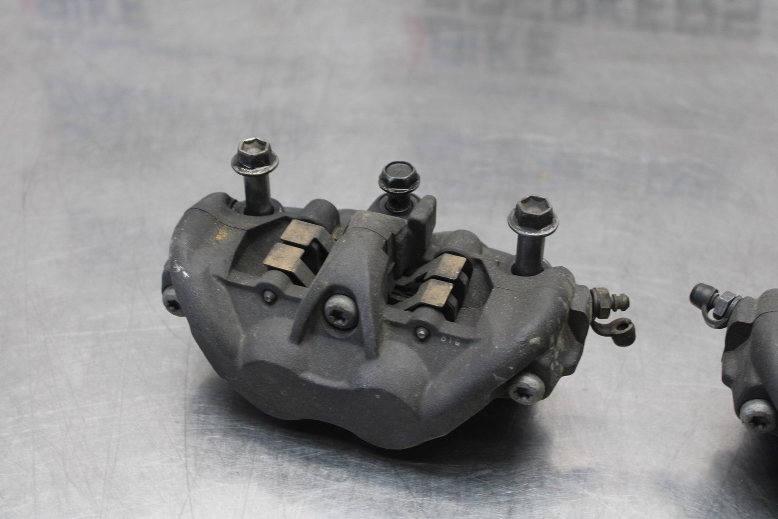 08 KAWASAKI NINJA ZX10R RIGHT LEFT FRONT BRAKE CALIPER SET PAIR CALIPERS BB201