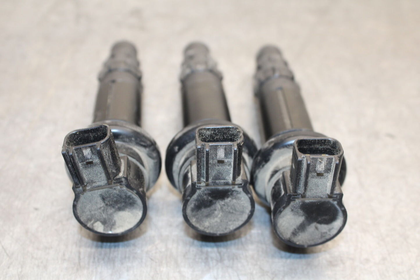 22-24 YAMAHA XSR900 IGNITION COILS COIL SPARK PLUG CAPS  BB683