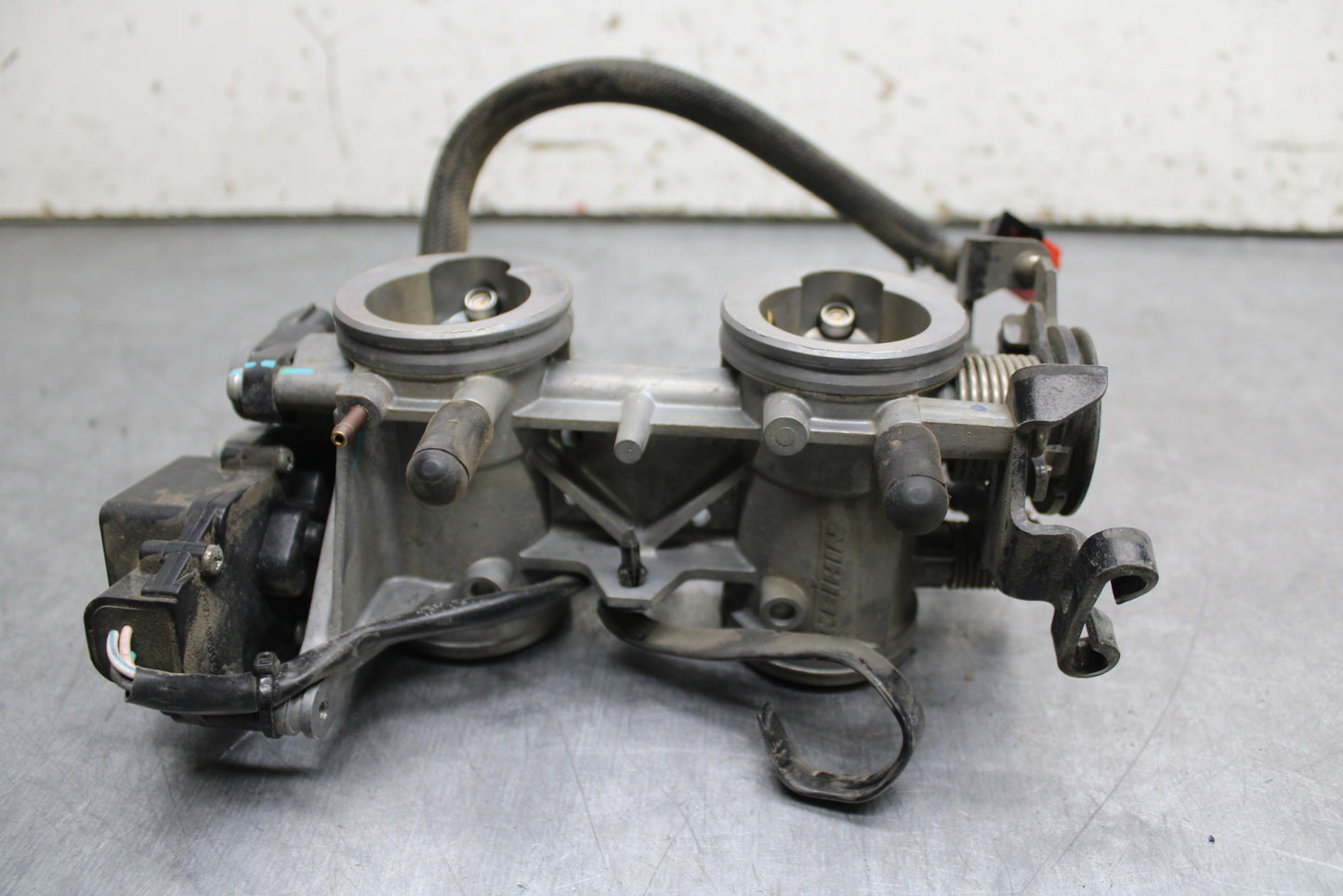 16-17 KAWASAKI VULCAN S 650 EN650 ABS THROTTLE BODY BODIES BB731