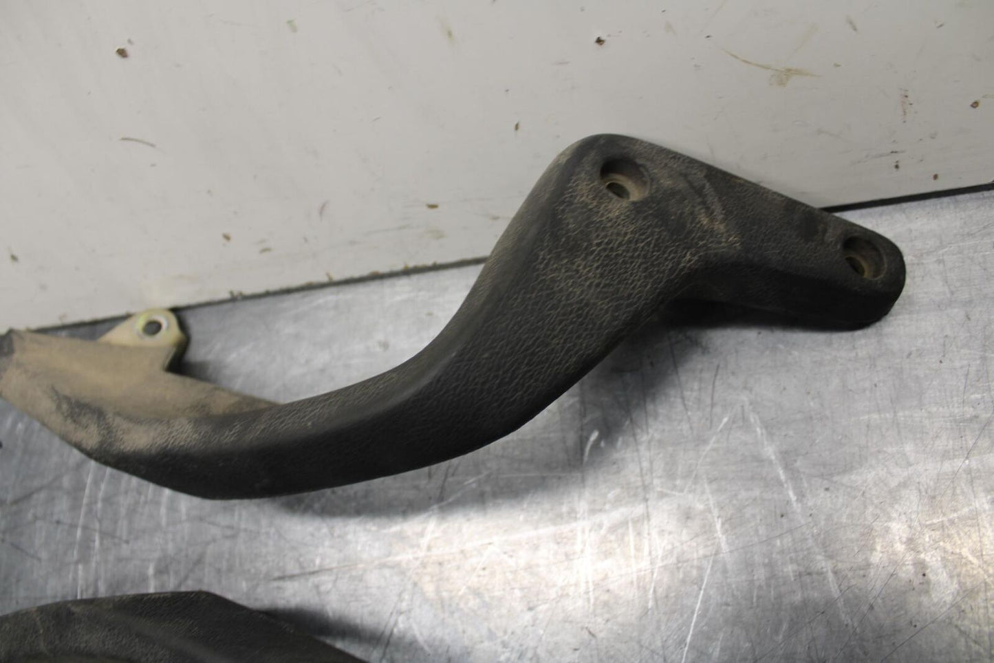 1999 Honda ST1100 PASSENGER REAR SEAT GRAB BAR HANDLE SET BB222