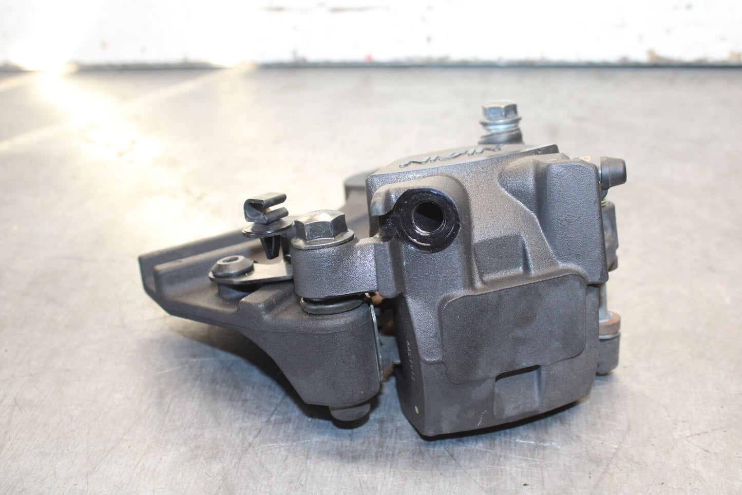 18-24 KAWASAKI NINJA 650 REAR BACK BRAKE CALIPER W MOUNT BRACKET BB725