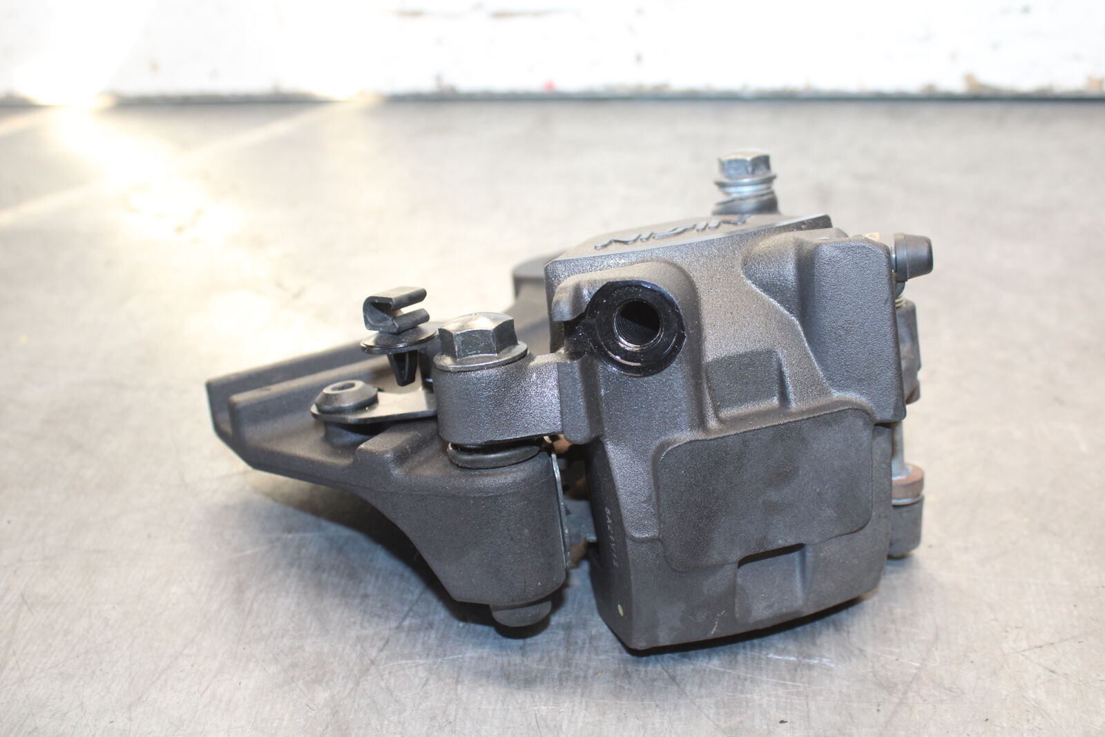 18-24 KAWASAKI NINJA 650 REAR BACK BRAKE CALIPER W MOUNT BRACKET BB725