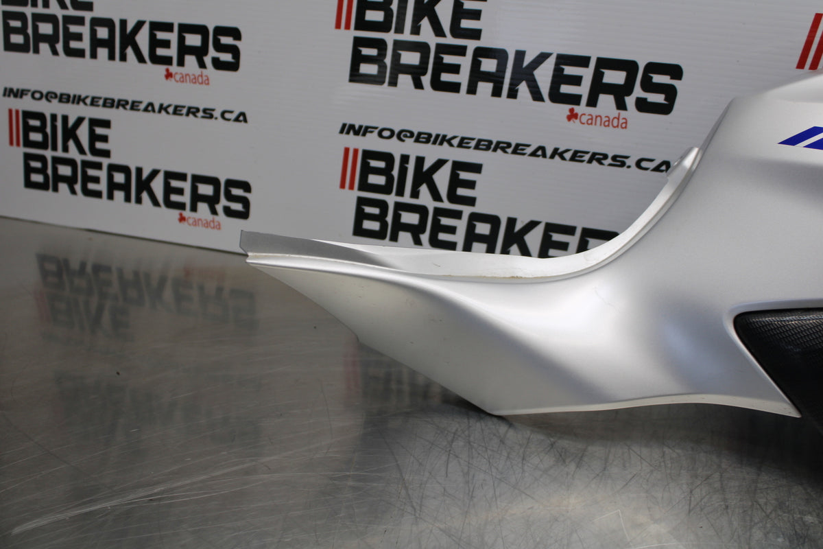 14-17 YAMAHA FZ07 RIGHT LOWER MID UPPER SIDE FAIRING COWL  BB162