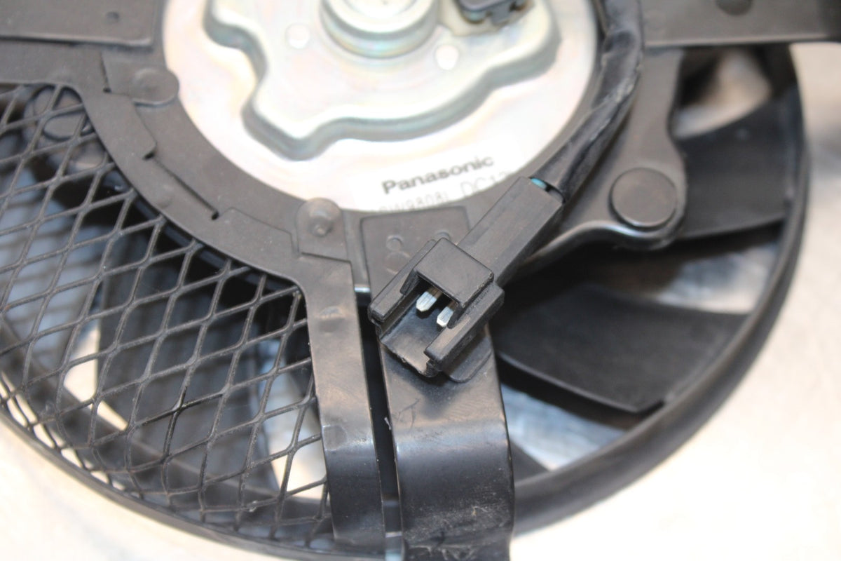 06-07 SUZUKI GSXR 600 ENGINE RADIATOR COOLING FAN BB845
