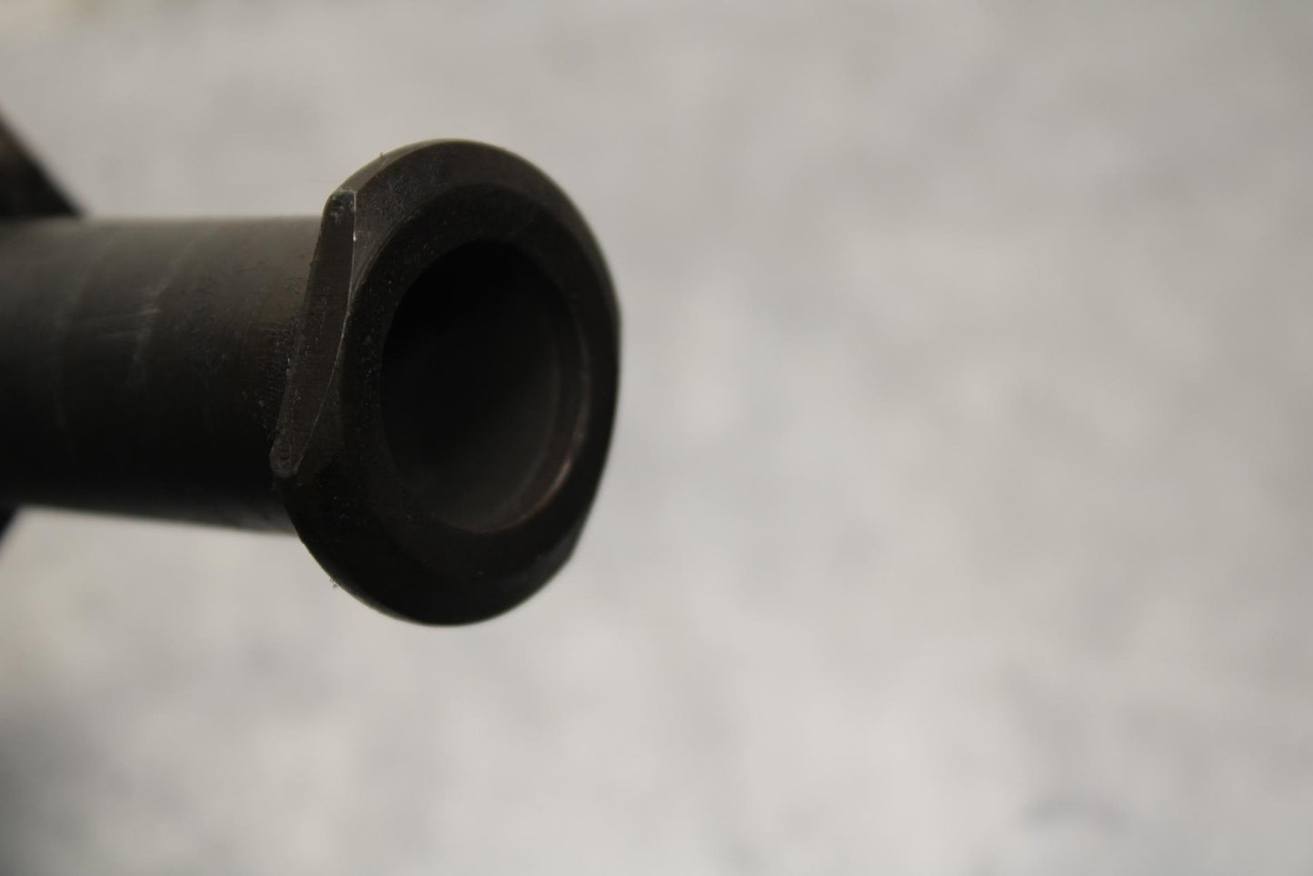 2001 Yamaha YZF R6 REAR AXLE BACK WHEEL RIM PIVOT BOLT AXEL 4XV-25381-00-00
