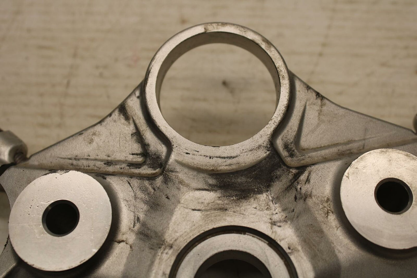 07-16 TRIUMPH STREET TRIPLE FORKS UPPER TRIPLE TREE CLAMP BB356