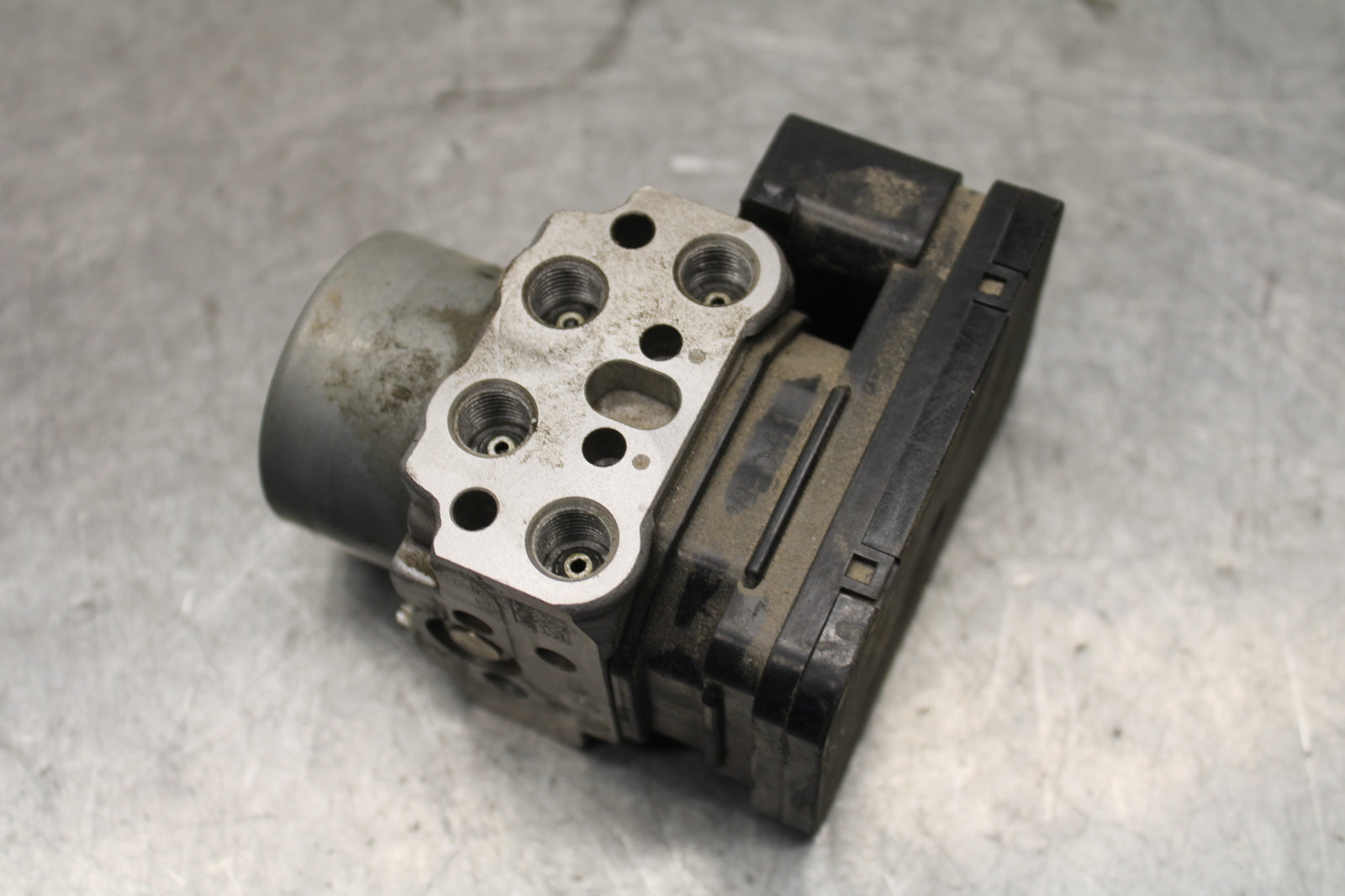 17-21 HONDA CBR1000RR SP ABS PUMP UNIT MODULE BB681