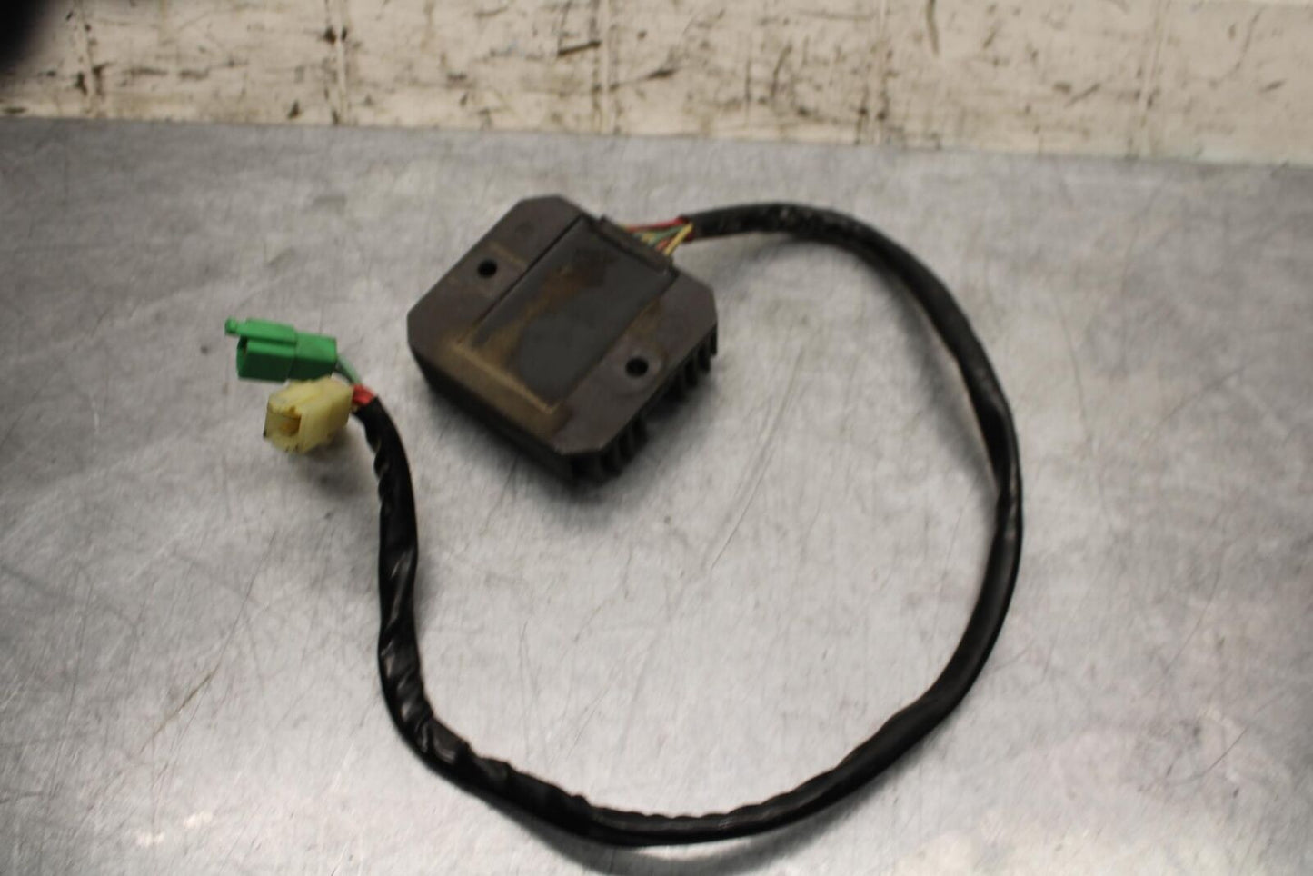 2007 Honda Shadow Spirit 1100 VT1100C RECTIFIER VOLTAGE REGULATOR BB561