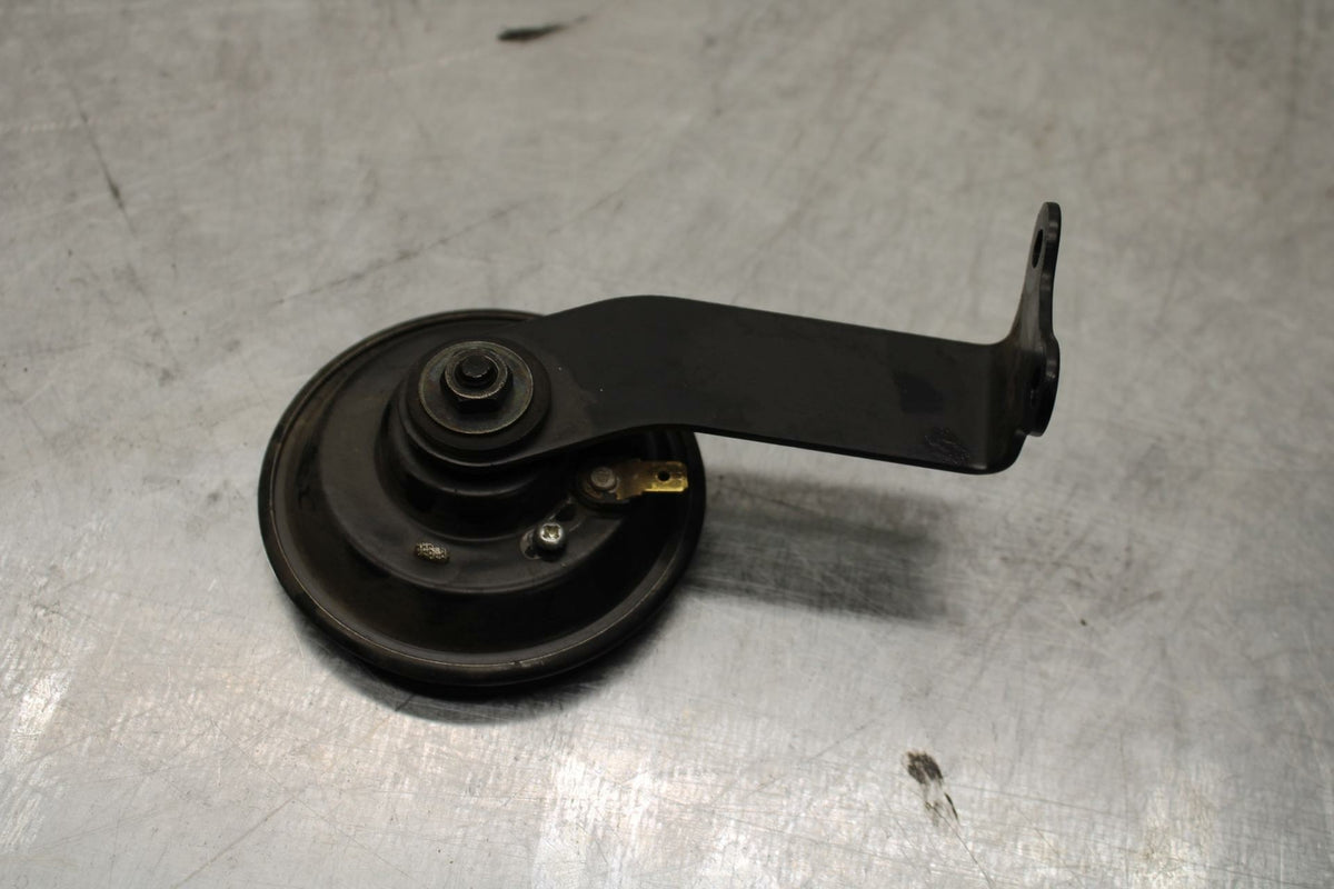 11-17 SUZUKI GSXR600 HORN SIGNAL BB417