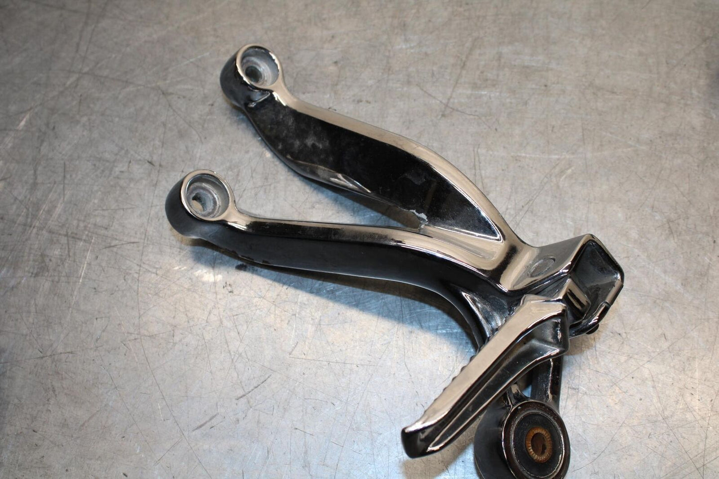 2001 Suzuki GSXR750 RIGHT LEFT REARSETS REAR  FOOT PEGS  BB553
