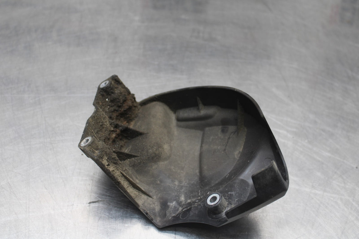 17-24 SUZUKI SV650 ENGINE SPROCKET COVER BB829