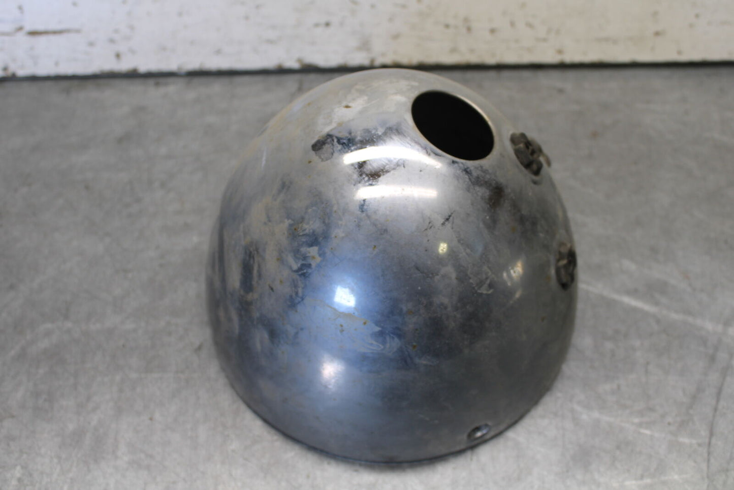 05-09 SUZUKI BOULEVARD C90 HEADLIGHT CASE HOUSING BUCKET BB692