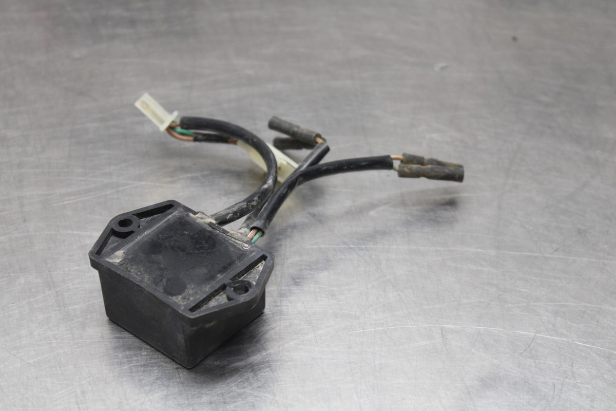 88-00 HONDA GOLDWING 1500 REAR TURN SIGNAL BLINKER RELAY FLASHER SWITCH BB883