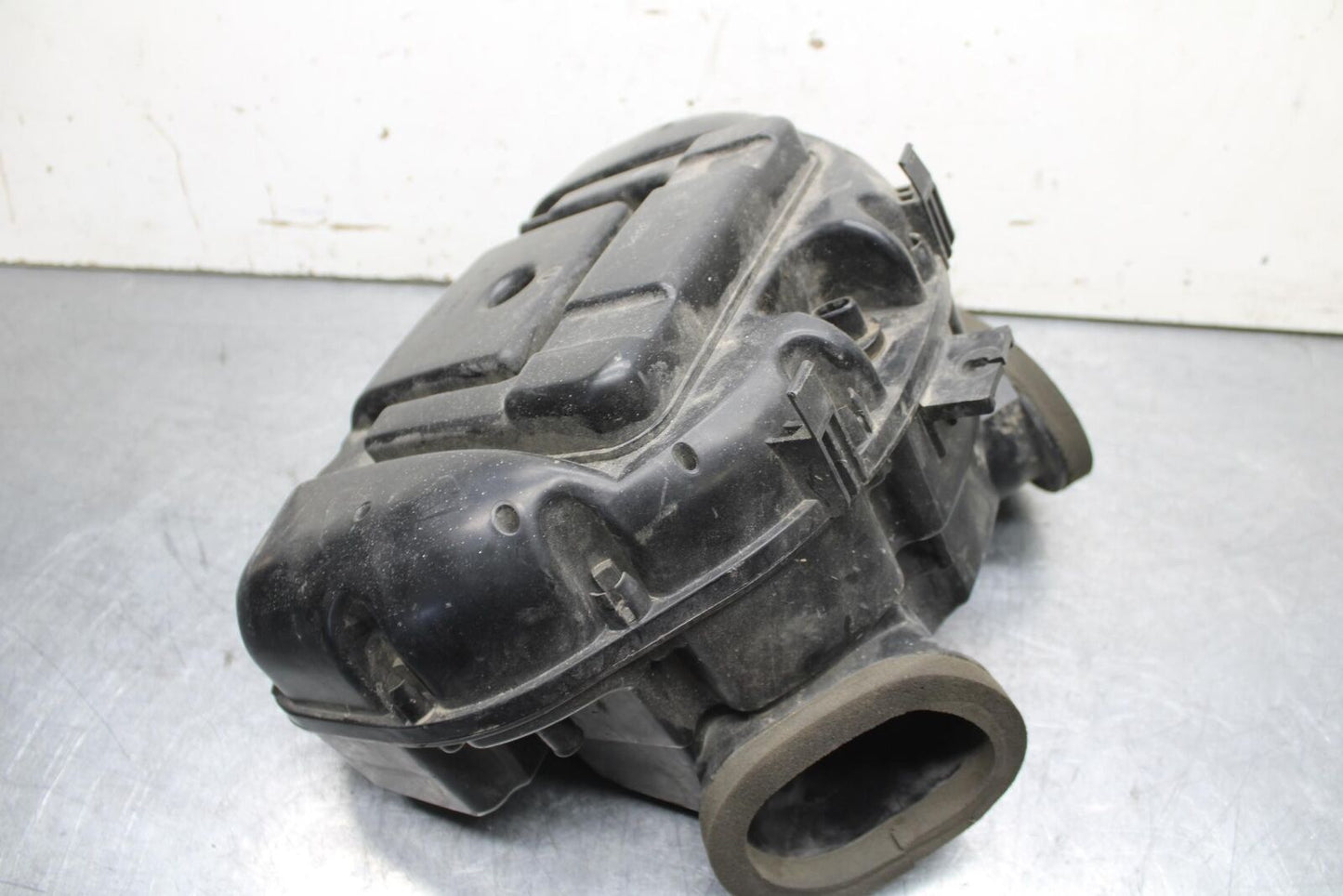 08-10 SUZUKI GSXR 600/750  AIRBOX AIR INTAKE FILTER BOX BB636