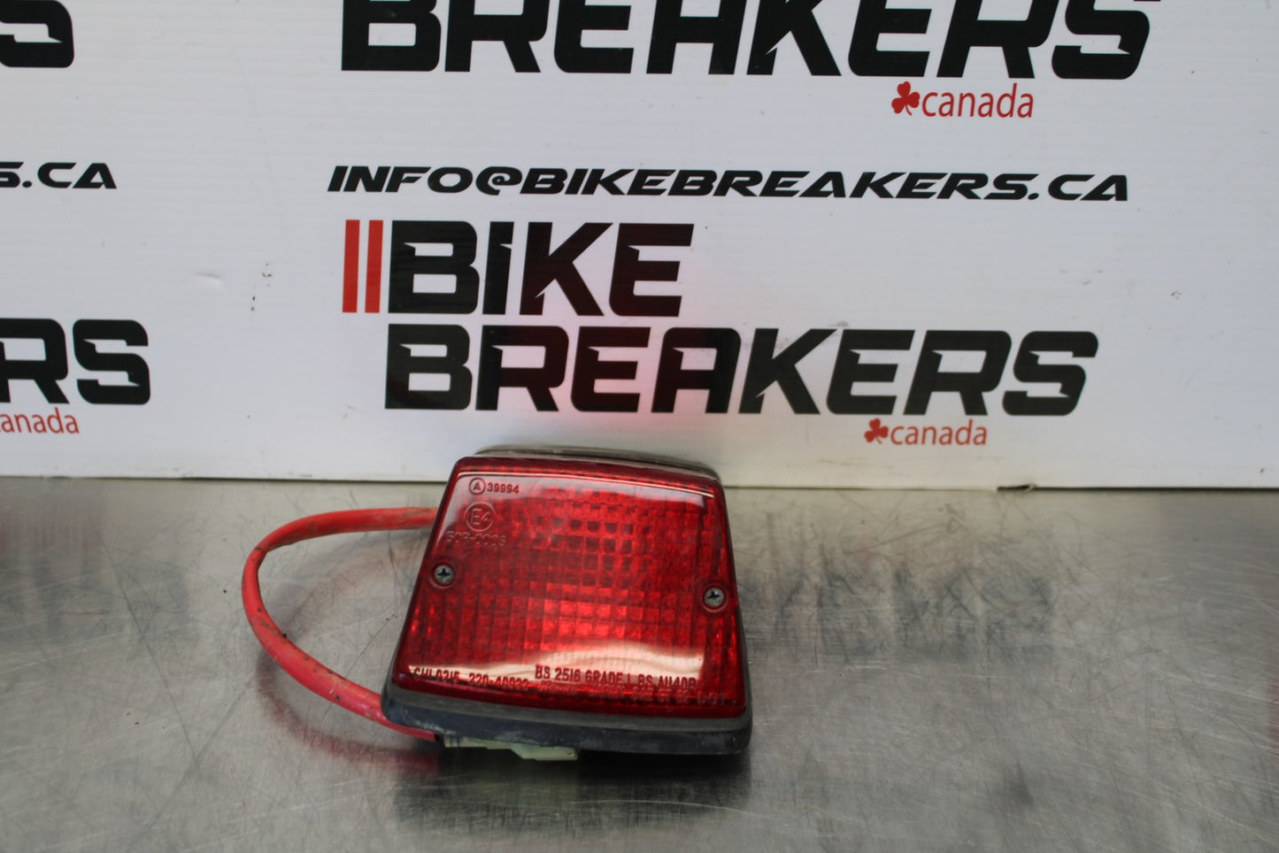 08-18 KAWASAKI KLR650 REAR TAIL TAILLIGHT BACK BRAKE LIGHT BB183