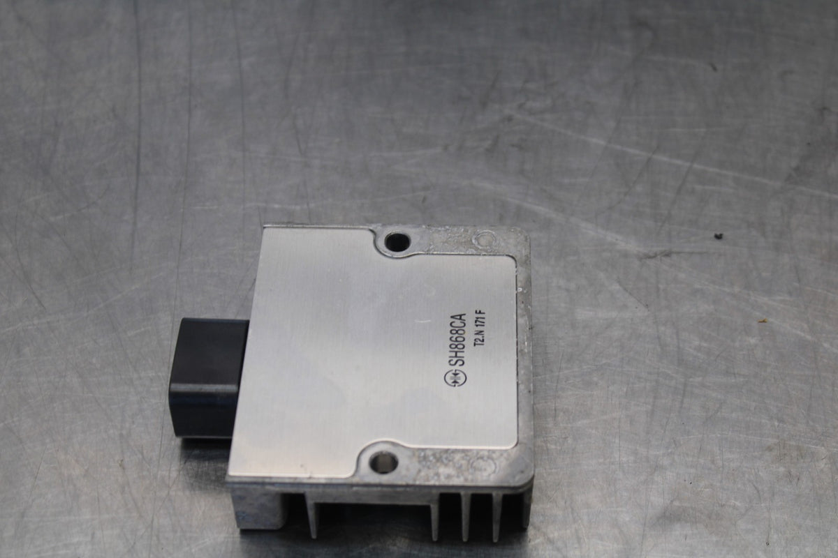 18-23 KAWASAKI NINJA 400 EX400 ABS RECTIFIER VOLTAGE REGULATOR BB192