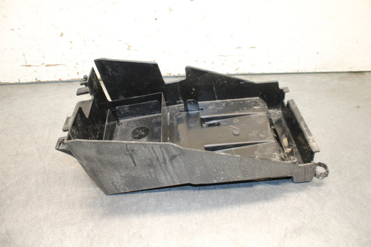 24 KAWASAKI NINJA 500 ABS REAR BACK TAIL UNDERTAIL BATTERY TRAY PLASTIC BB730