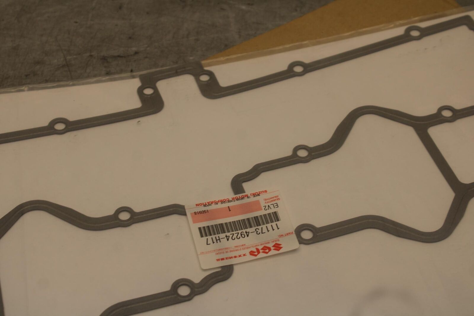 82-83 SUZUKI GS1100E ES ENGINE VALVE COVER GASKET  BB630