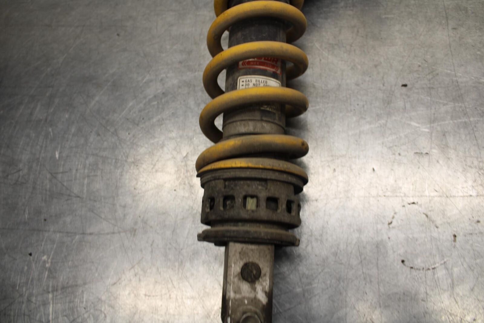 03-04 HONDA CBR600RR REAR SHOCK ABSORBER SUSPENSION 52400-MEE-003 BB614
