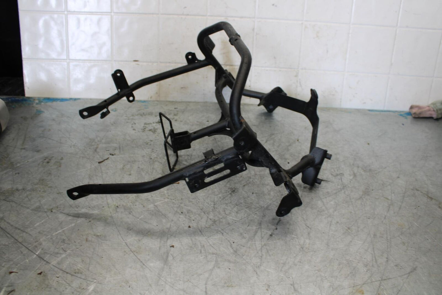 13-17 KAWASAKI NINJA 300 UPPER FAIRING MIRROR GAUGES STAY BRACKET BB429