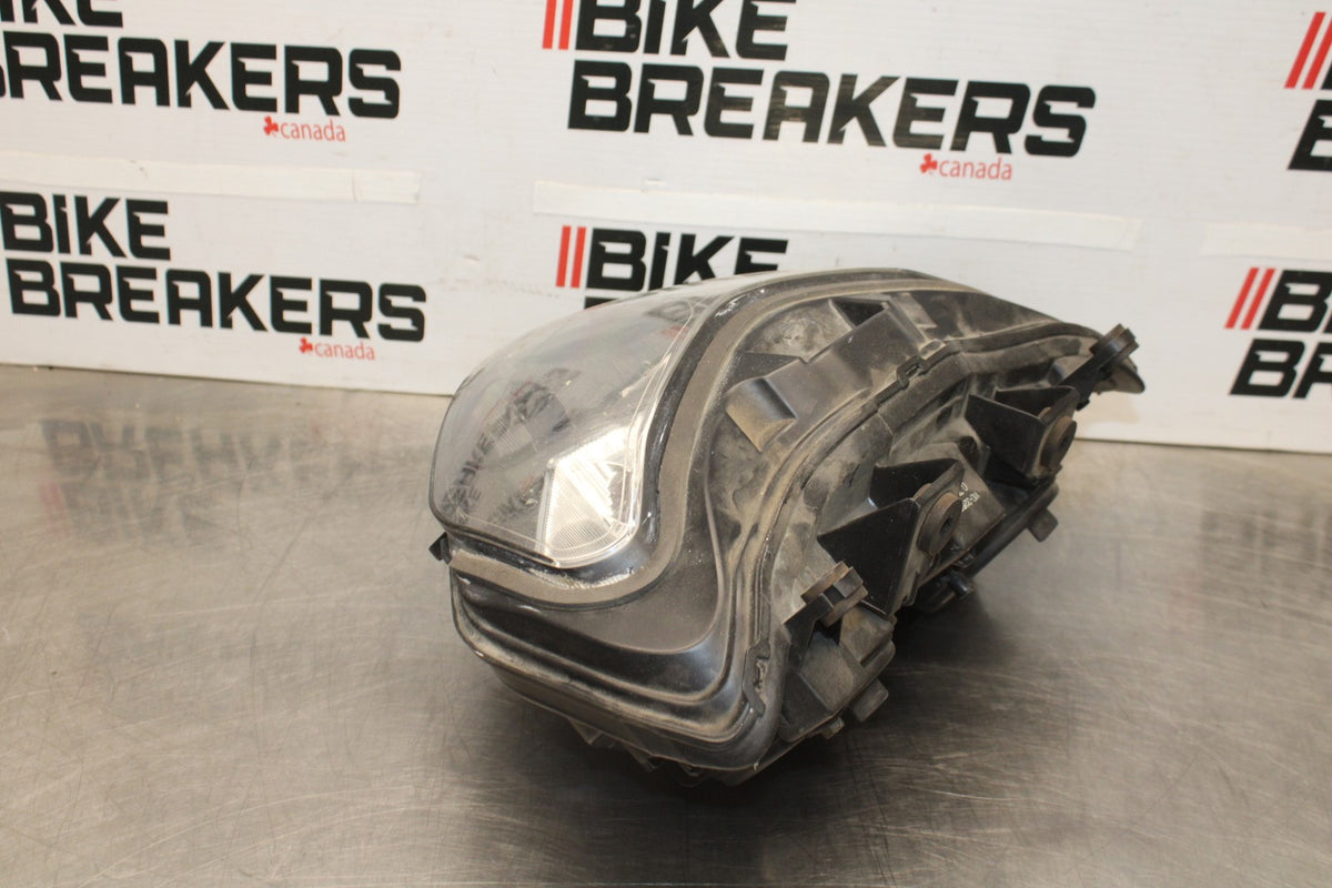 01-02 SUZUKI GSXR1000 FRONT HEADLIGHT HEAD LIGHT LAMP BB880