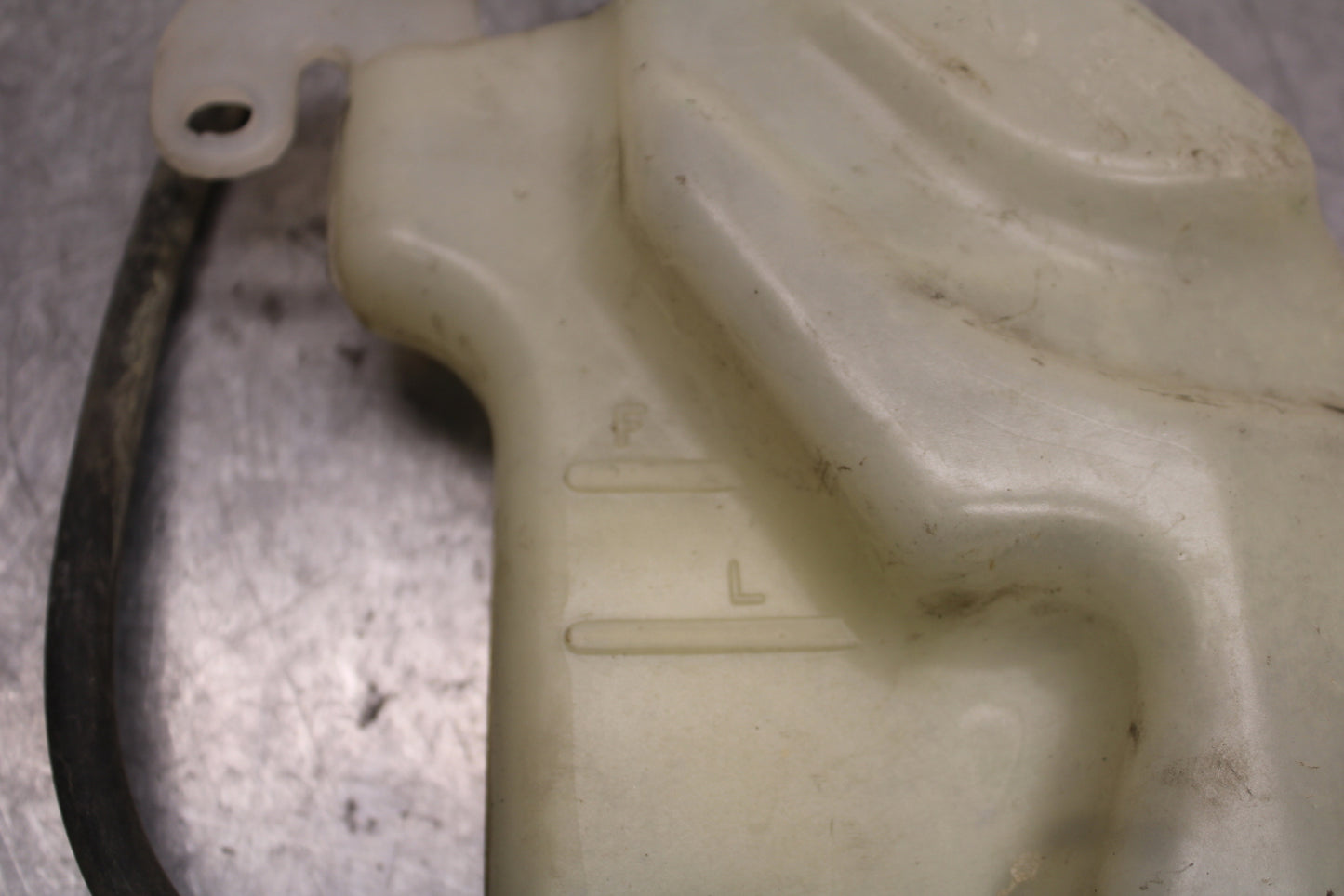 03 SUZUKI SV650S COOLANT WATER TANK RESERVOIR BOTTLE BB130