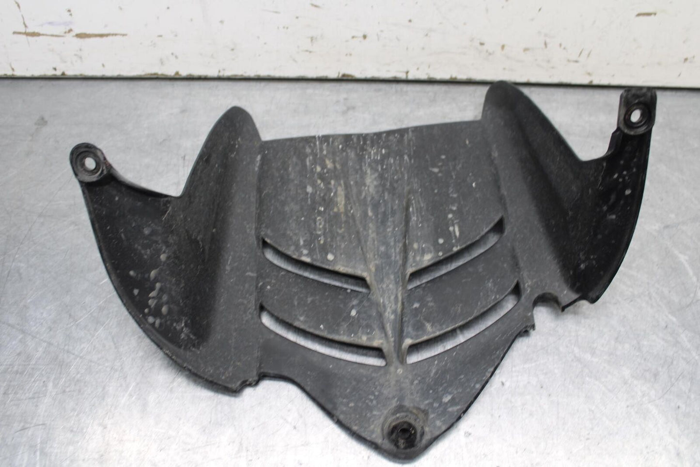 09-12 KAWASAKI NINJA ZX6R REAR BACK WHEEL TIRE HUGGER FENDER 35023-0171 BB640