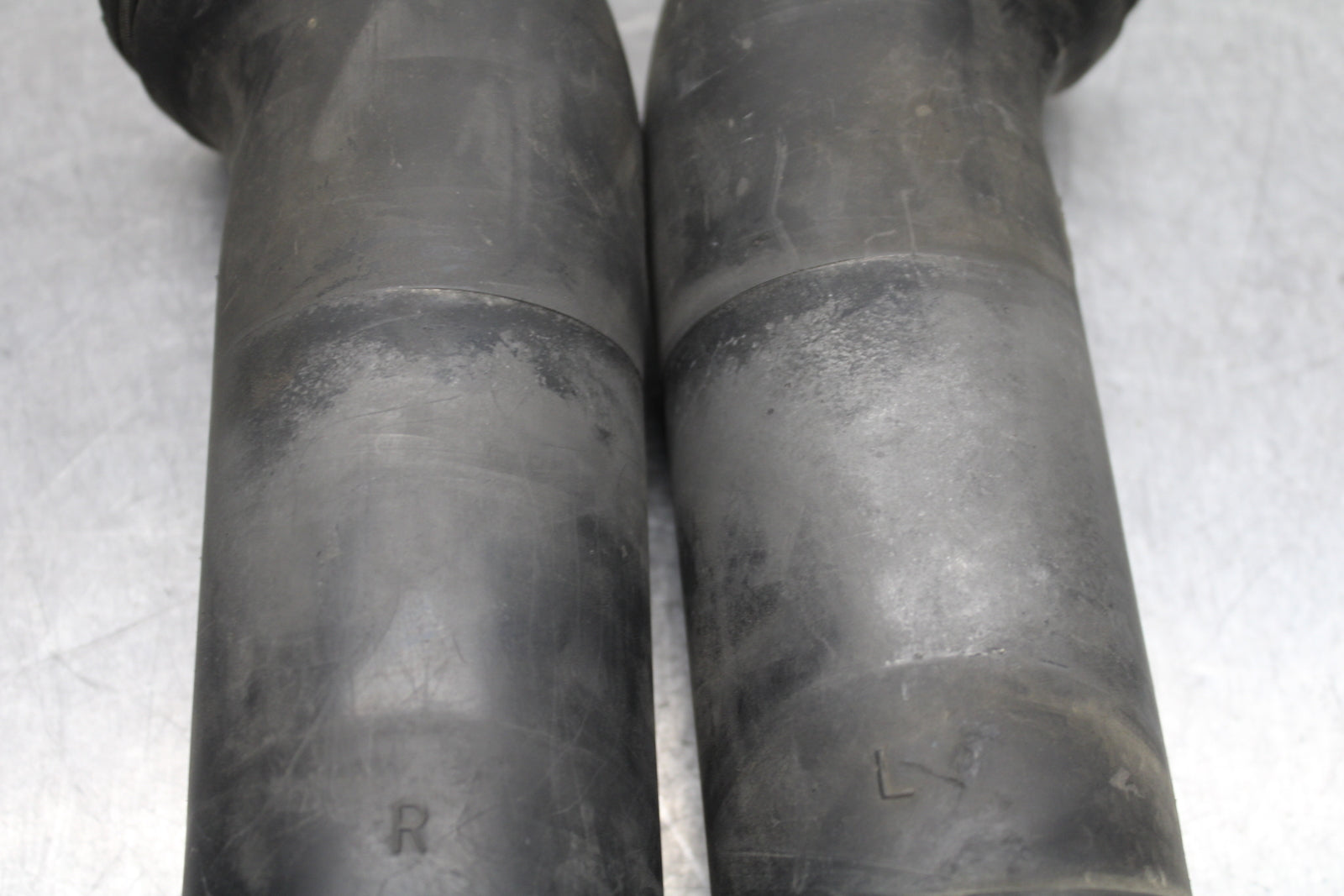 00-02 KAWASAKI NINJA ZX6R RIGHT LEFT AIR INTAKE DUCTS BB750